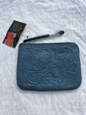 NWT Patricia Nash Cassini Tooled Leather Wristlet in Mirage Blue